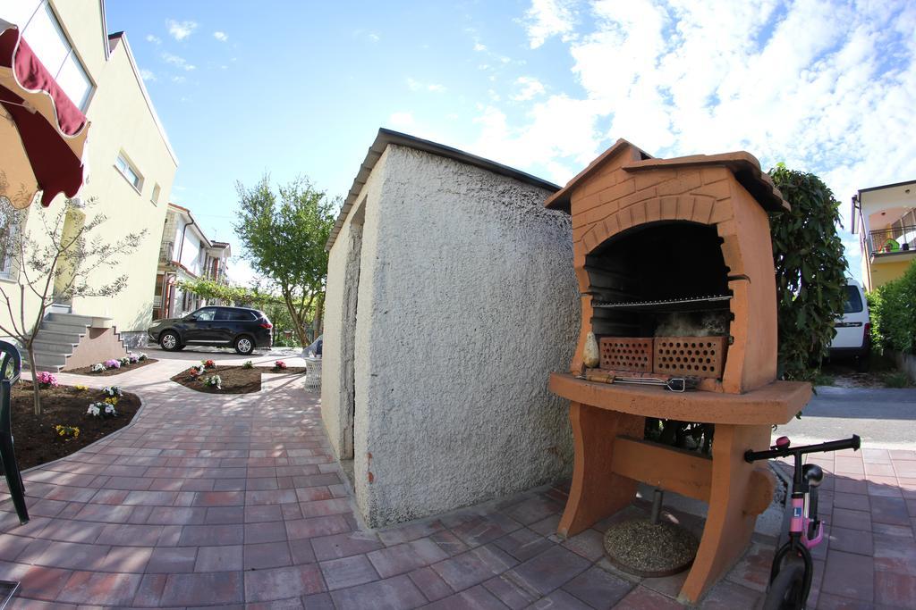 Apartments Neno Umag Exterior foto